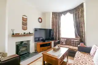 61 Gilbert Street, photo 2
