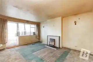 61 Hunter Drive, photo 2
