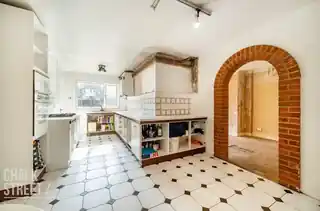 61 Mill Park Avenue, photo 4