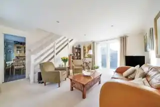 61 Shipwright Road, photo 2