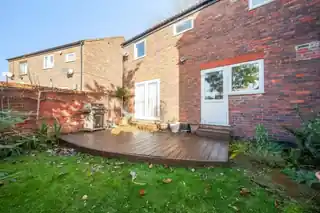 61 Shipwright Road, photo 4