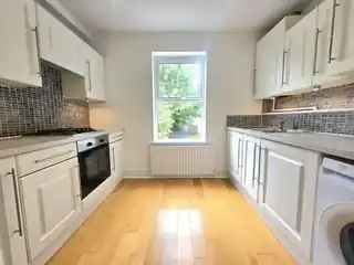 61B College Road, photo 4