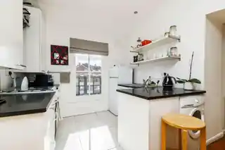61B Lorrimore Road, photo 3