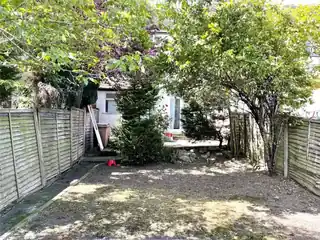 62 Alexandra Road, photo 3