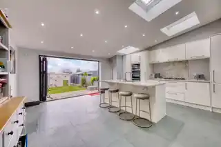 62 Ashbourne Avenue, photo 2