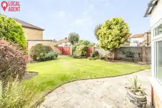 62 Axminster Crescent, photo 3