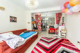 62 Byron Avenue, photo 3