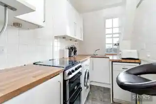 62 Eton Place, photo 3
