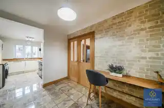 62 Fontayne Avenue, photo 3