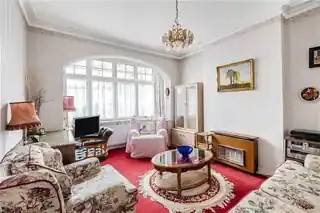 62 Howberry Road, photo 2