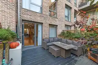 62, Isambard Court, Boaters Avenue, photo 3
