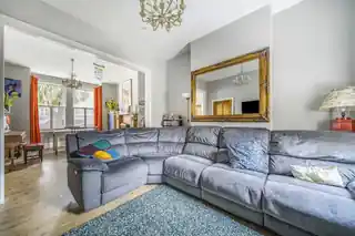 62 Pattenden Road, photo 2