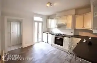62 Rochdale Road, photo 3