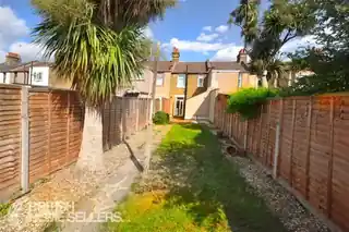 62 Rochdale Road, photo 2