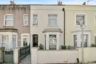 62 Station Road, photo 2