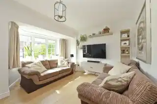 62 Stratford Road, photo 3