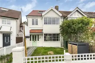62 Ullswater Road, photo 2