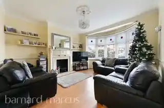 62 Warren Drive South, photo 4