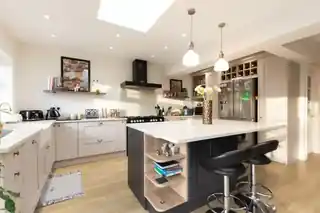 63 Barnehurst Avenue, photo 4