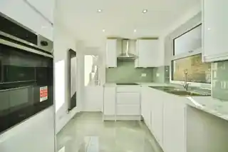 63 Boundary Road, photo 3
