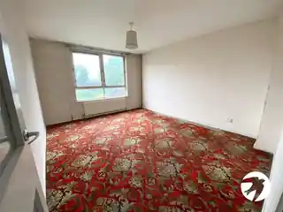 63 College Park Close, photo 2