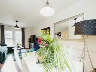 63 Cyprus Place, photo 3