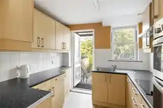 63 Dulwich Road, photo 4