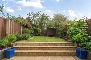 63 Elfindale Road, photo 3
