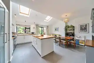 63 Elfindale Road, photo 2