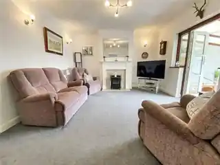 63 Goodwin Drive, photo 4