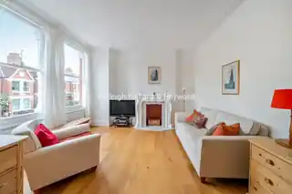 63 Princes Avenue, photo 2