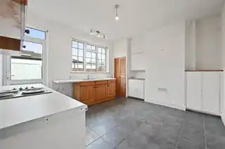 63 Rylett Crescent, photo 3