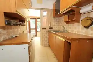 63 Upper Road, photo 3