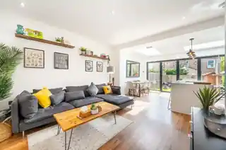 63 Vaughan Road, photo 2
