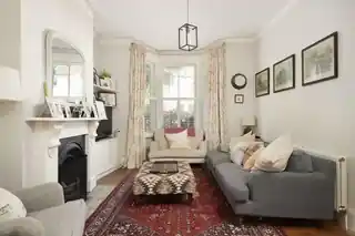 63 Wendell Road, photo 2