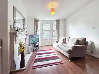 63 West Street, photo 2