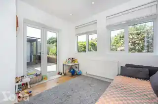 63 Westfield Road, photo 4