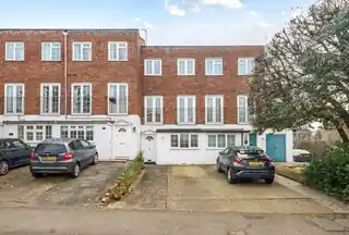 63A Grange Road, photo 2