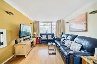 64 Bellamy Drive, photo 3