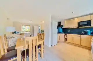 64 Dock Hill Avenue, photo 3