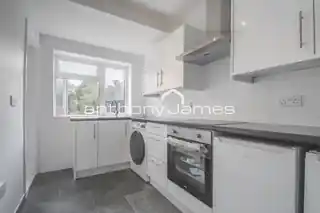 64 Elsa Road, photo 4