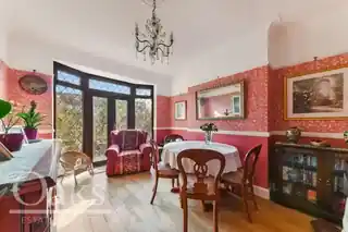 64 Glennie Road, photo 3