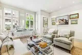 64 Hamlet Gardens, photo 3