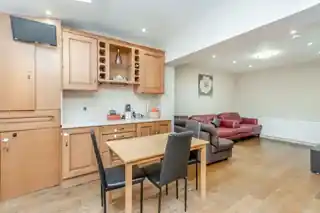 64 Hodder Drive, photo 4