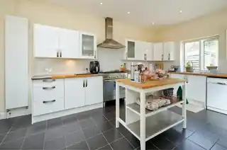 64 Mount Pleasant Road, photo 3