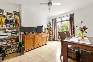 64 Ross Road, photo 4