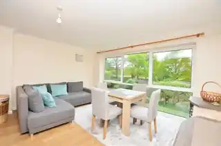 65 Blandford Road, photo 2
