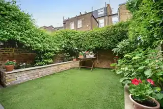 65 Carthew Road, photo 4