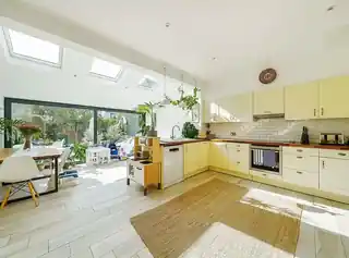 65 Dewsbury Road, photo 4