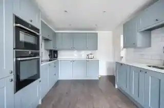 65 Henley Avenue, photo 3